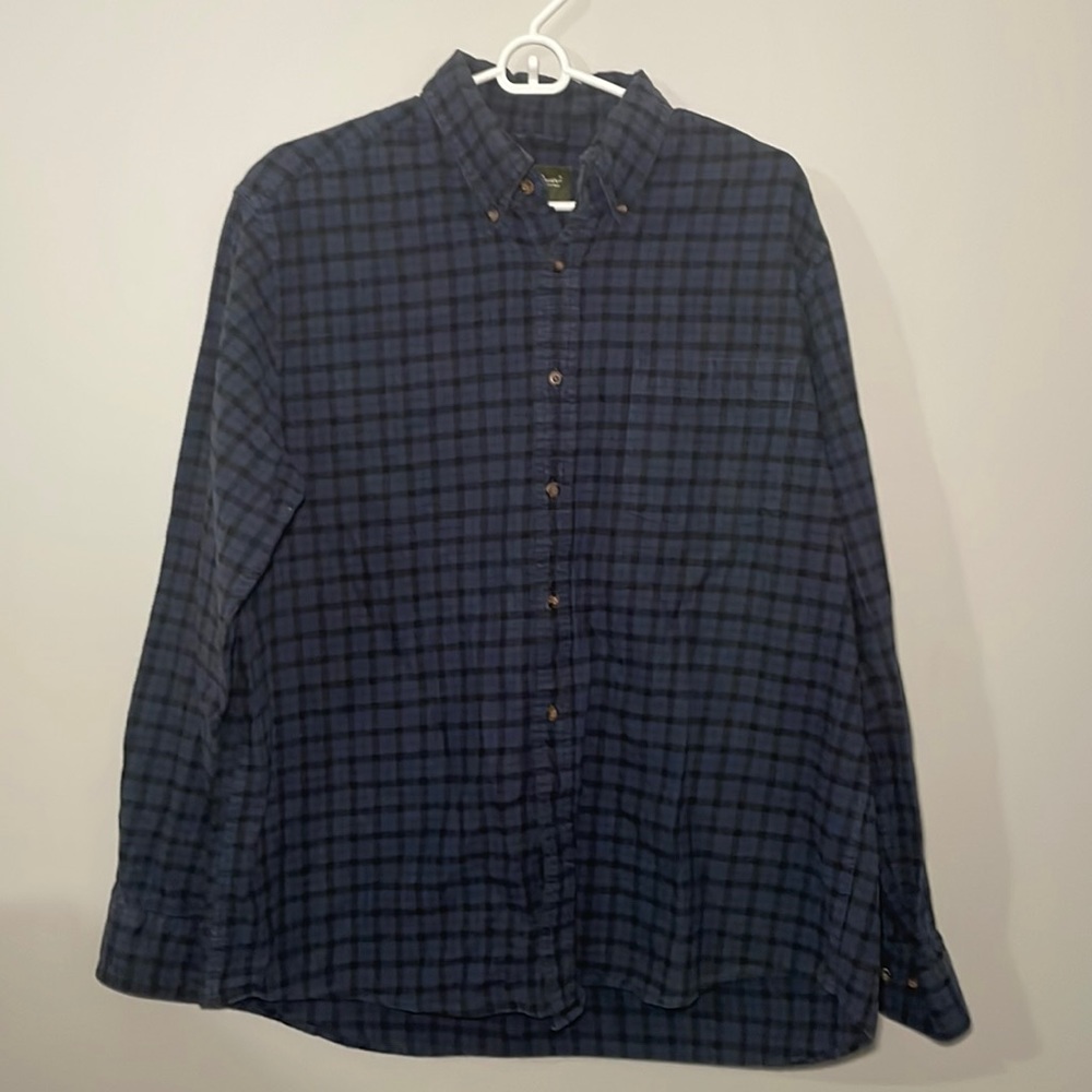 Eddie Bauer long sleeve button-up flannel. Size Large